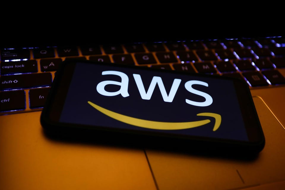 What Makes Amazon Web Services So Popular In Cloud