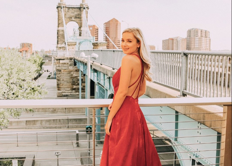 How To Make An Eye-catching Velvet Mini Dress